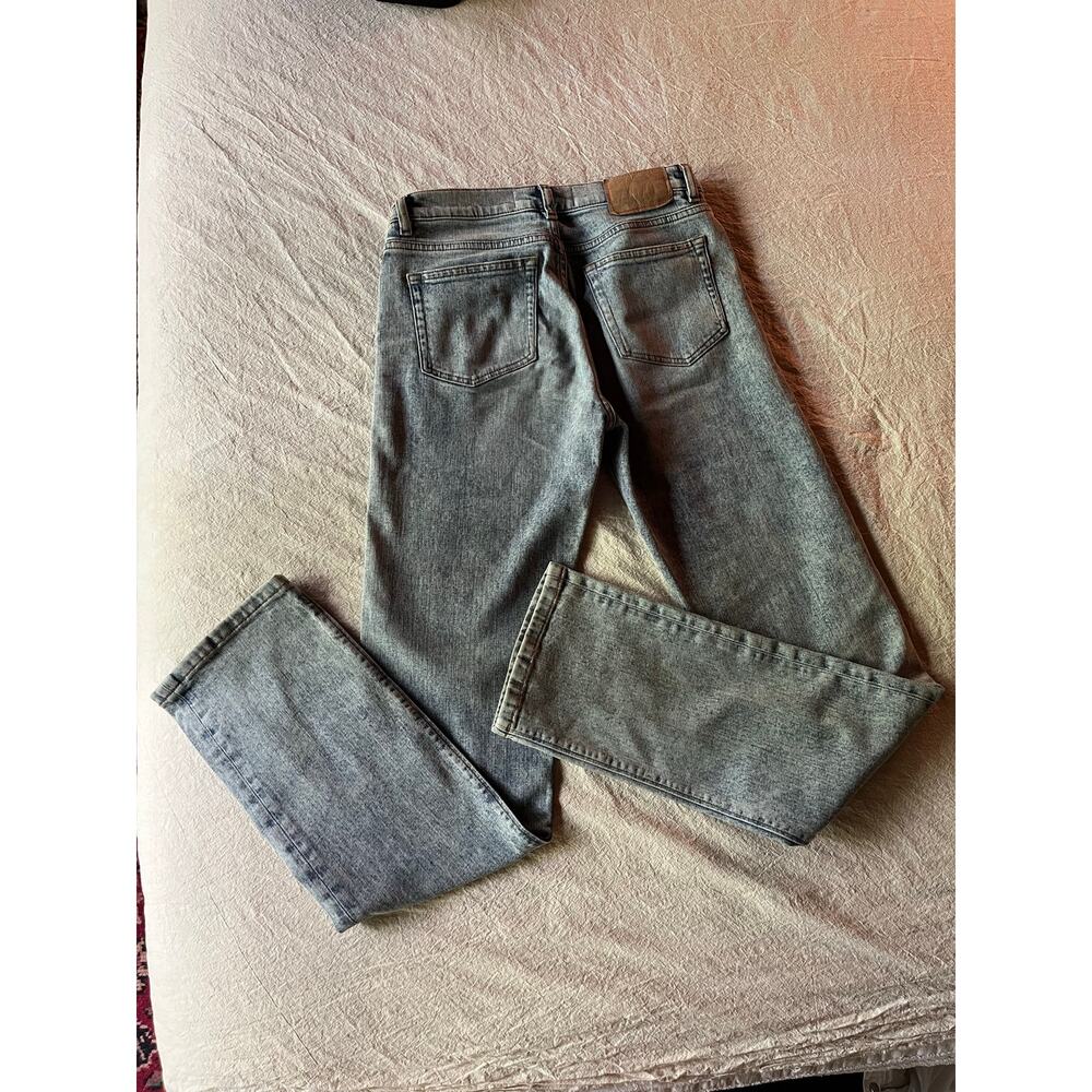 Jeanerica Eiffel Straight Leg Jeans Vintage 82 Wash 26/34 EUC - Picture 4 of 6